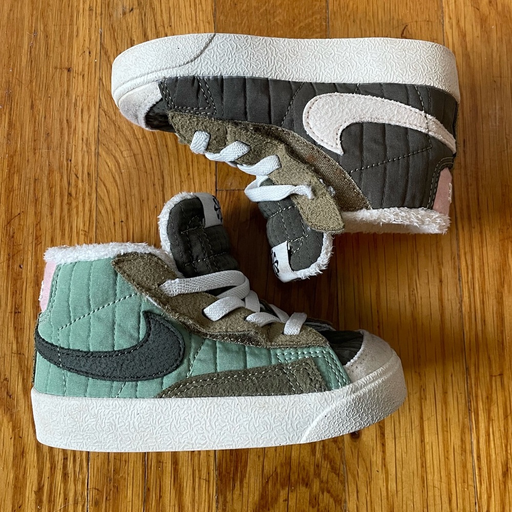 NIKE green high top sneakers